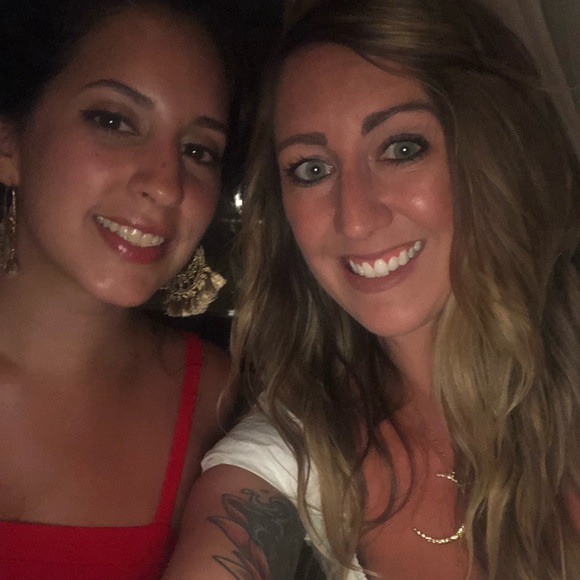 Meet your Posher, Jenna - Picture 4 of 9